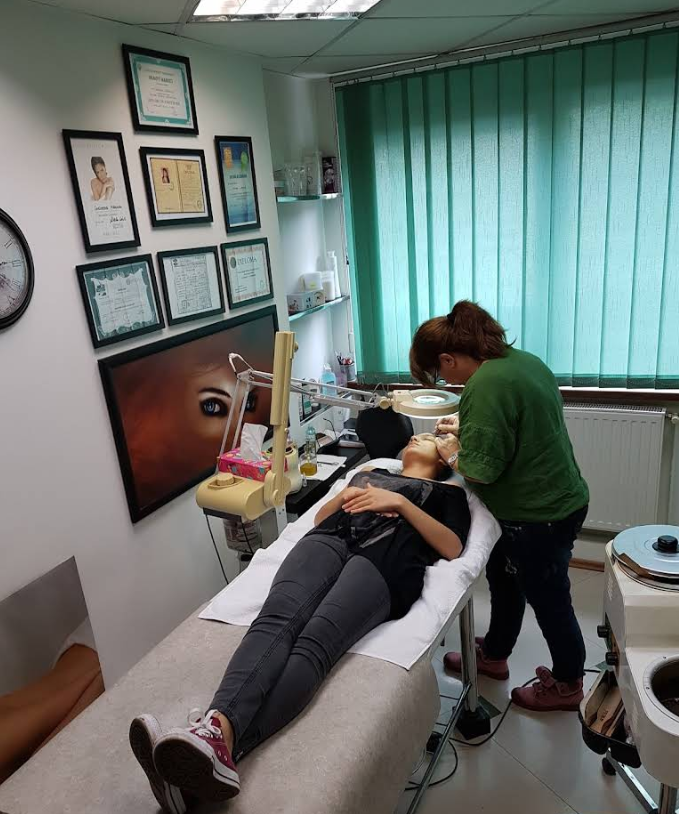 Interior salonul de cosmetică